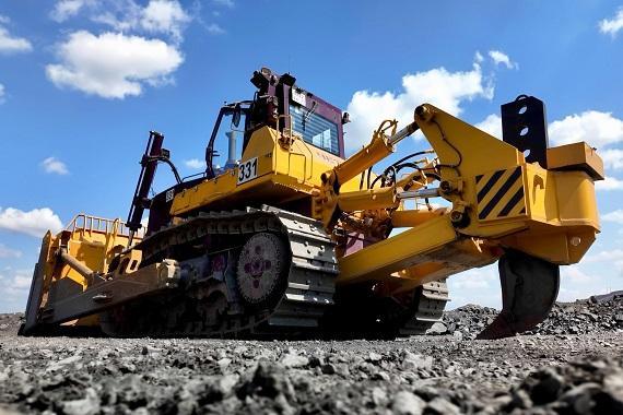 Лебединский ГОК приобрёл самый мощный российский гусеничный бульдозер